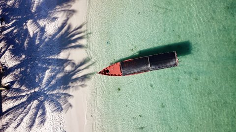 Private boat Lombok to South Gilis